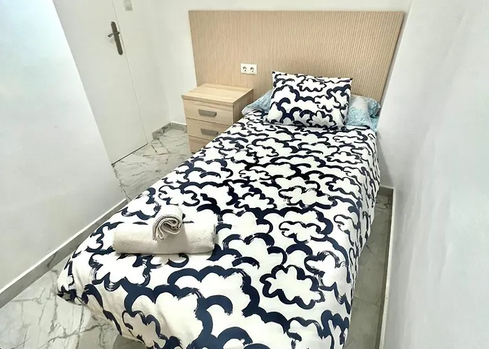 Luminoso Cerca De La Playa Y Puerto * فالنسيا