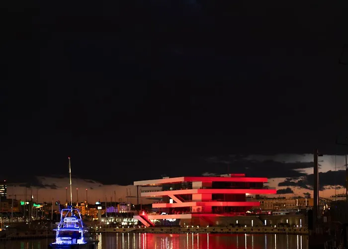 Botel Master&commander Valencia