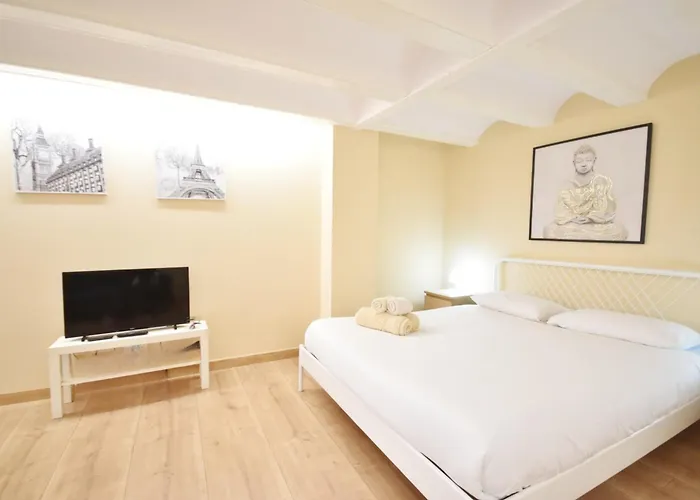 Διαμέρισμα Centrico Al Lado De Torres De Quart *