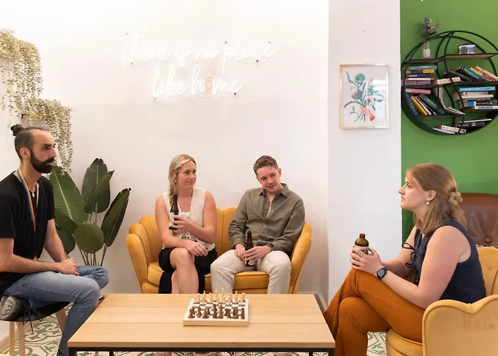 Youth By Feetup Vandrarhem