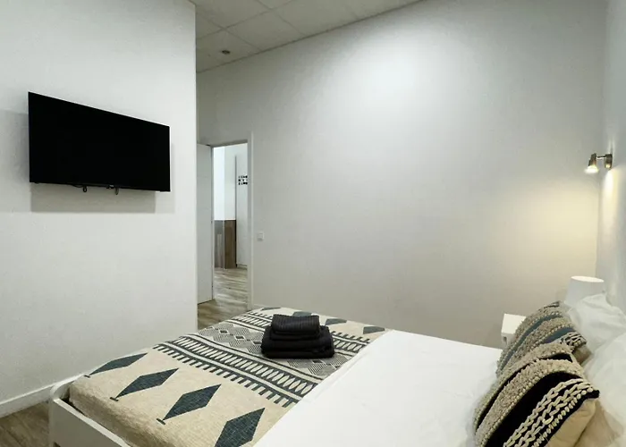 Rodrigues 15 Appart hôtel Valence