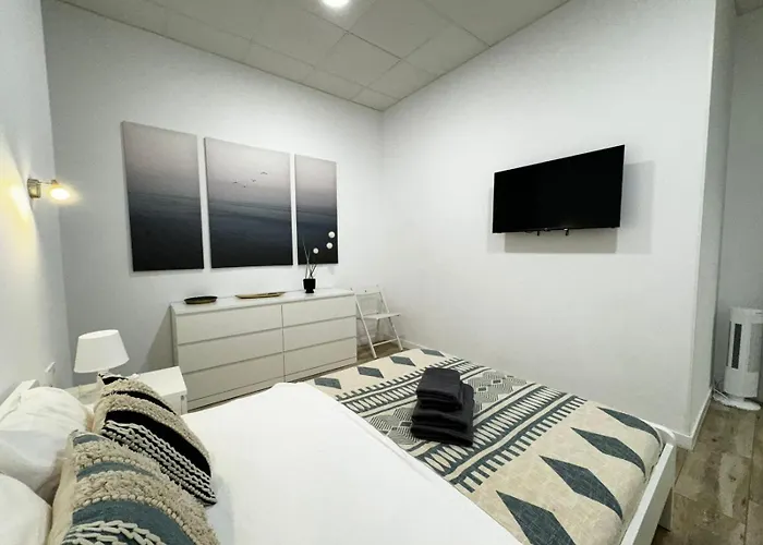 Rodrigues 15 Appart hôtel Valence