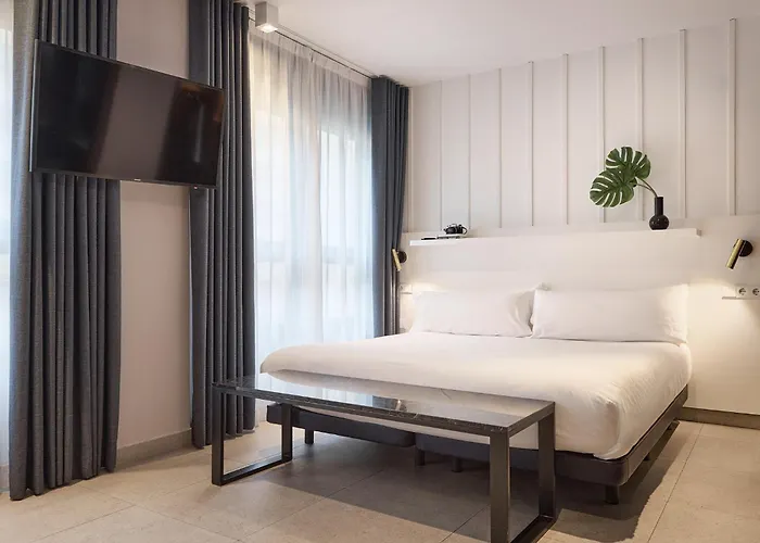 Apartahotel Ramirez Flats