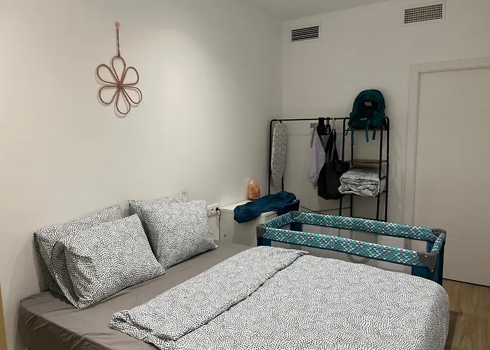 Quiet In A Park Close To The Sea & & Subway No-4 Βαλένθια