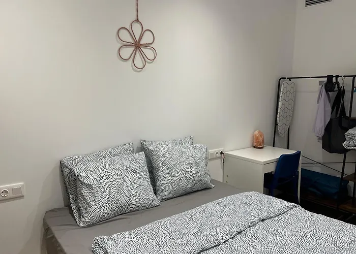 Quiet In A Park Close To The Sea & & Subway No-4 * Βαλένθια