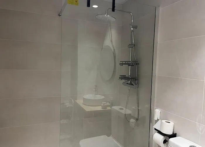 Διαμέρισμα Quiet In A Park Close To The Sea & & Subway No-4 *