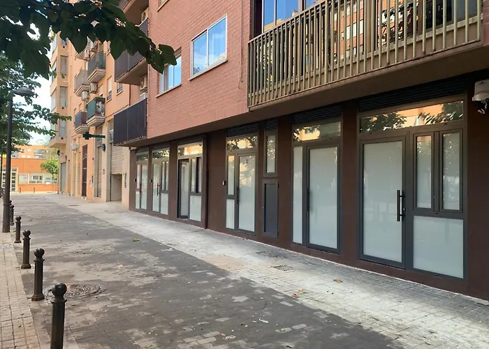 Διαμέρισμα Quiet In A Park Close To The Sea & & Subway No-4 *