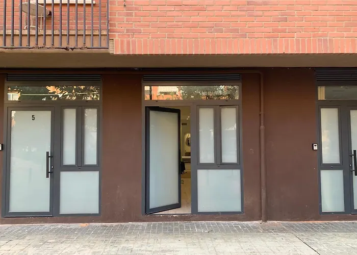 Quiet In A Park Close To The Sea & & Subway No-4 *