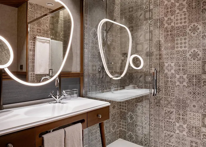 Palacio Santa Clara, Autograph Collection Valenza