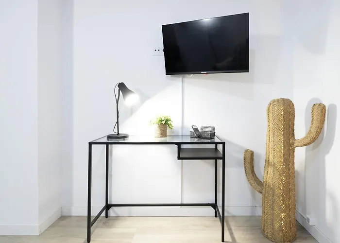 Ln4 - Loft Espacioso Y Acogedor Estudio Cerca Del Metro Zona Ayora *