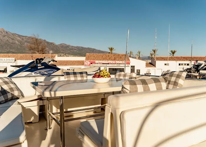 Yacht Our Alissa Botel *