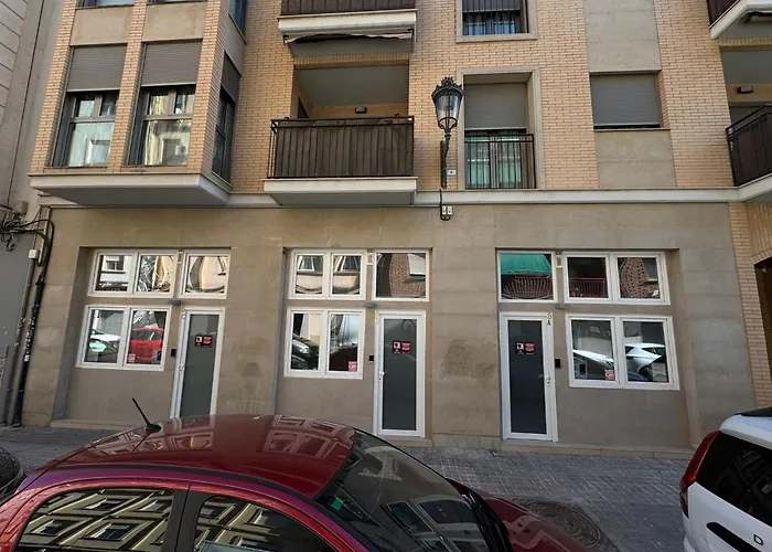 Salom 5 فالنسيا