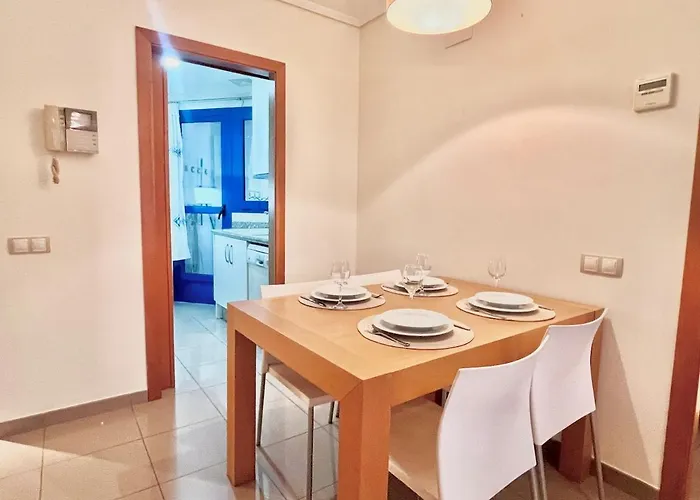 Complejo De Playa 아파트 *