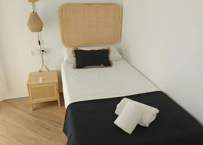 Eliving - Biopark Center & Airport شقة فالنسيا