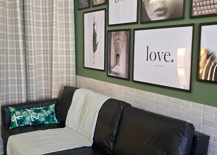 Arena Legacy Modern Suits Valencia