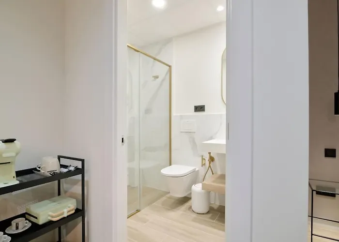 Romantic N.4 Oceanografico Virkin * Valencia