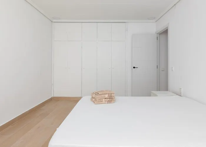 Montolivet Gulliver Διαμέρισμα *