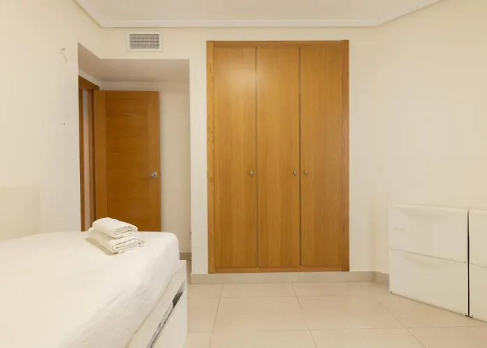 Con Vistas Al Mar, Piscina Y Pista De Paddle Διαμέρισμα *