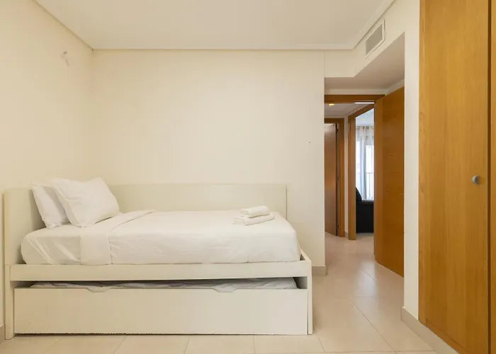 Con Vistas Al Mar, Piscina Y Pista De Paddle Διαμέρισμα *