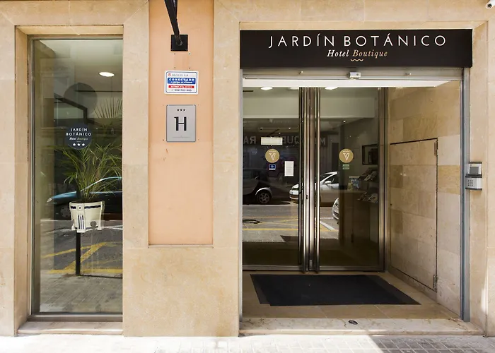 & Co. J. Botanico Boutique