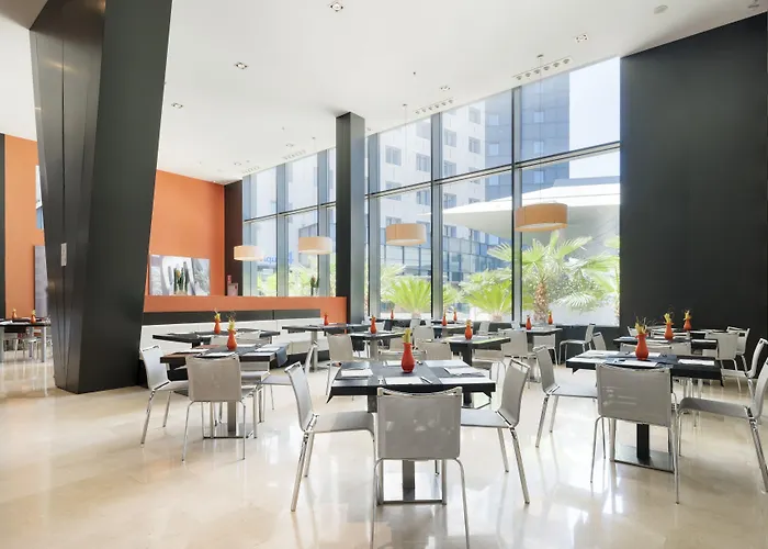 伊鲁尼阿夸3号酒店 瓦伦西亚