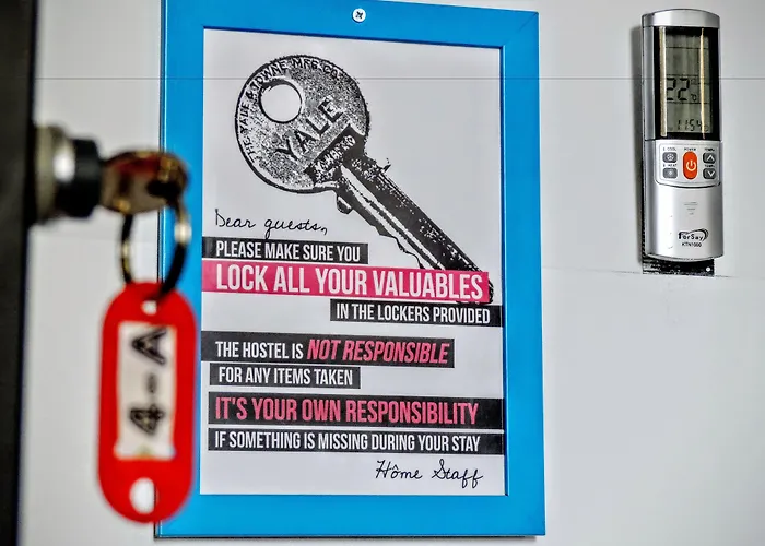 Vandrarhem Youth By Feetup