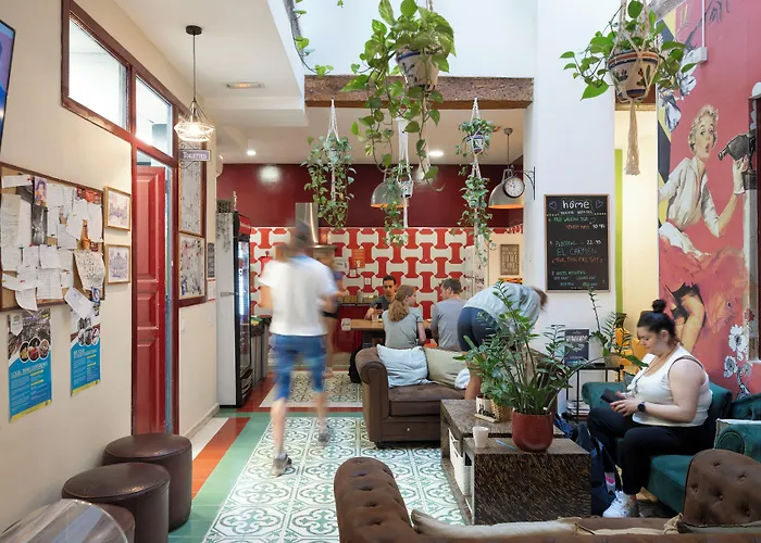 Vandrarhem Youth By Feetup *