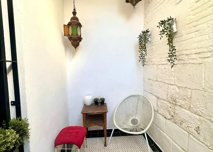 House With Terrace شقة *