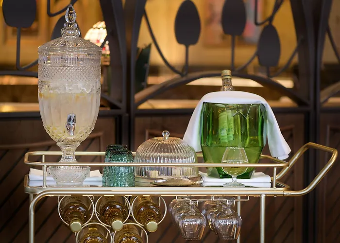 Palacio Santa Clara, Autograph Collection Valenza