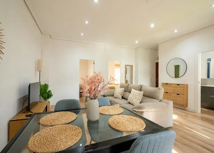 Chillout Area 2br 4p Relax Fast Wifi Pet Friendly *