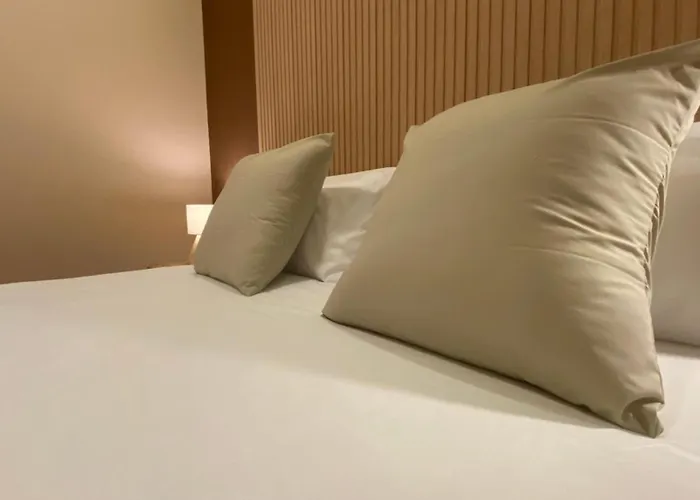 Marina Boutique بيت ضيافة فالنسيا