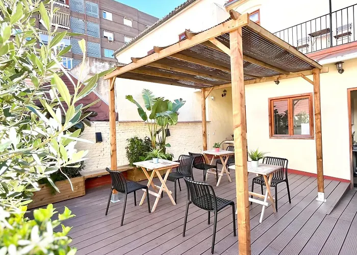 فندق مبيت وإفطار Bird House 3*