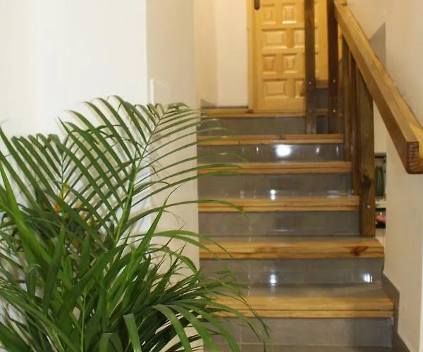 Luminoso Cerca De La Playa Y Puerto فالنسيا