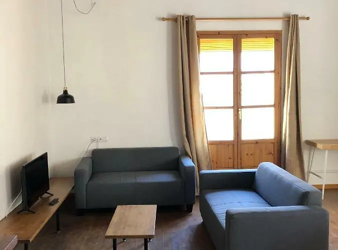 Cozy En Blanch. Center *