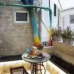 Art&flats Bed & Breakfast Valencia