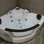 Intimo Y Acogedor 