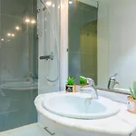 Апартаменты Balmes Street