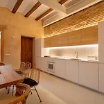 Design House With Swimming Pool Near The Sea *
