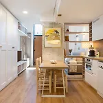Apartup Opera Loft *