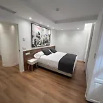 Old Town Flats Casa Del Bisbe Aparthotel 4*