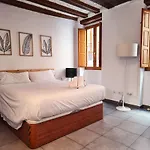 Flats Friends Tetuan 公寓 瓦伦西亚