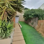 Con Piscina Privada