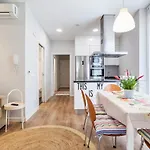 Apartman Piso En La Playa, Wifi Gratis Y Ac Valencia