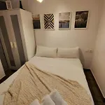 Lejlighed Pequeno Con Mini Piscina - No Climatizada *