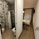 Pequeno Con Mini Piscina - No Climatizada Lejlighed Valencia