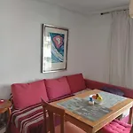 Apartment Spacious Flat In The Center