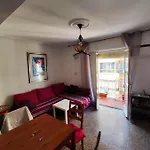 Apartment Spacious Flat In The Center *