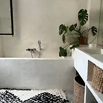 Serranos Apartamento