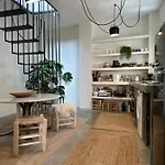 Serranos Apartamento *