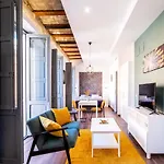 Апартаменты Beautifully Designed With Lots Of Natural Light *